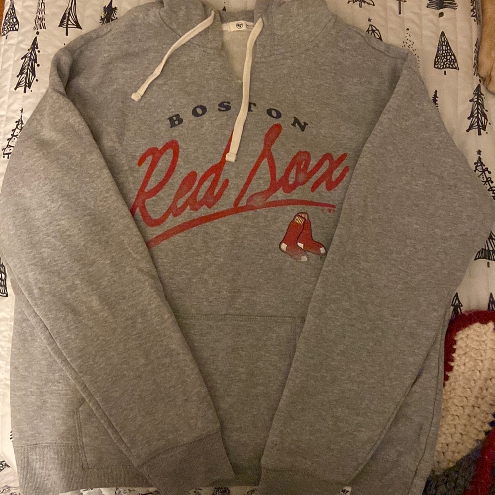 Woman’s Boston Red Sox hoodie